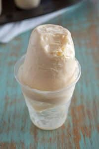 Frozen Limber de Cheesecake in a plastic cup