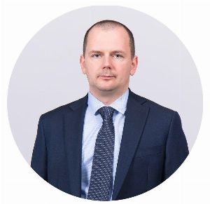 Image with missing alt attribute found on klerk.ru