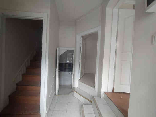 Fatih kıztaşı kiralık mustakil bina