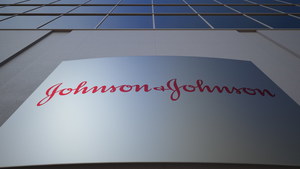 Asbestos Re-Surfaces in J&J Talcum Powder