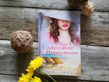 Image with missing alt attribute found on lovebugsandpostcards.com