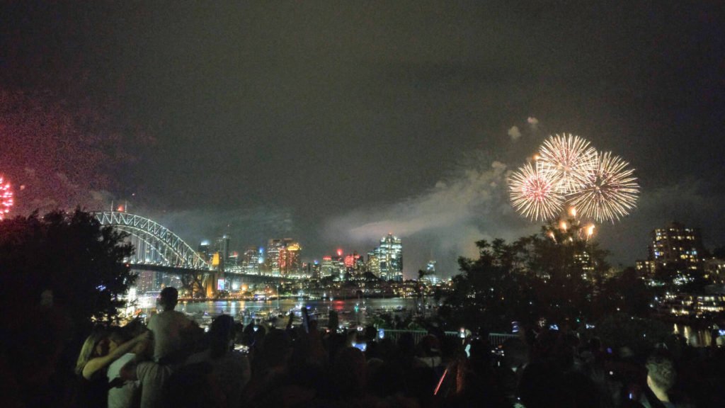 Image with missing alt attribute found on luoxufeiyan.com