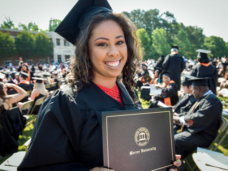 Image with missing alt attribute found on mercer.edu