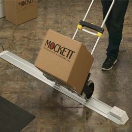 Image with missing alt attribute found on mockett.com