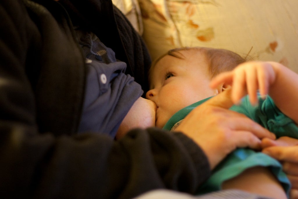 According to a UNICEF data, most women around the world breastfeed children past the 12-month mark.