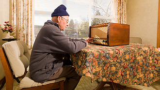 Image with missing alt attribute found on napi.hu