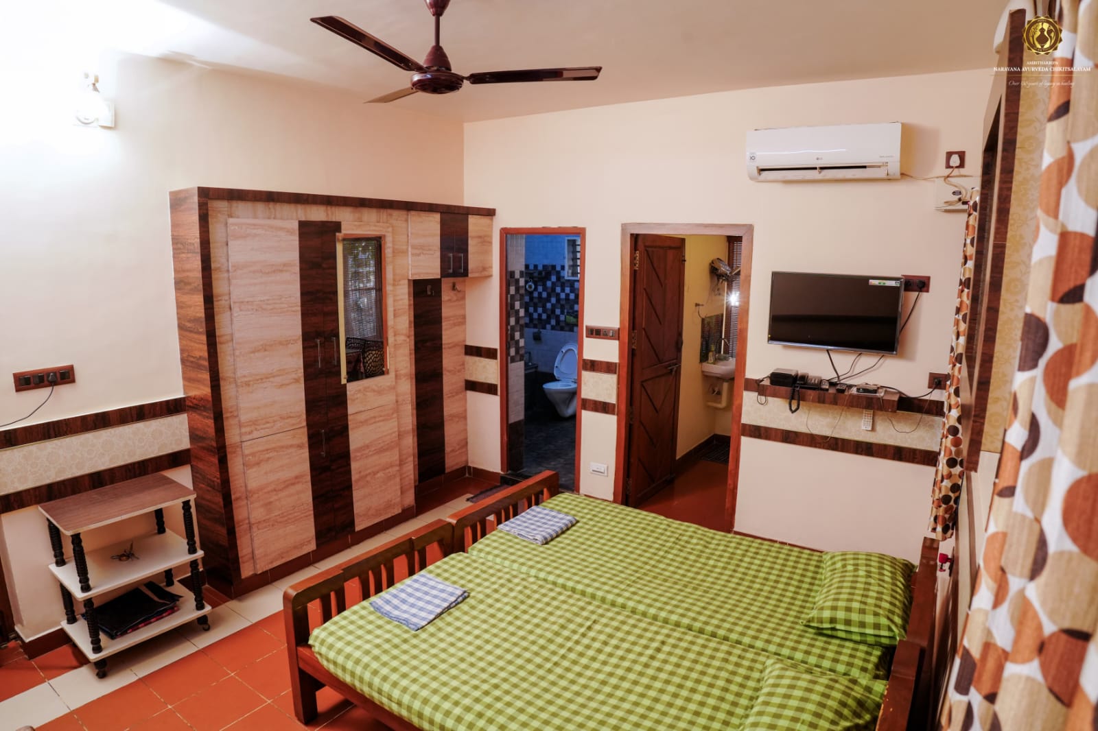 Image with missing alt attribute found on narayanaayurvedic.com