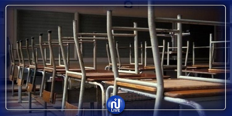 تواصل تعليق الدروس بالمدرسة الابتدائية طريق قابس بقبلي