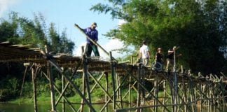 Image with missing alt attribute found on nguoi-viet.com