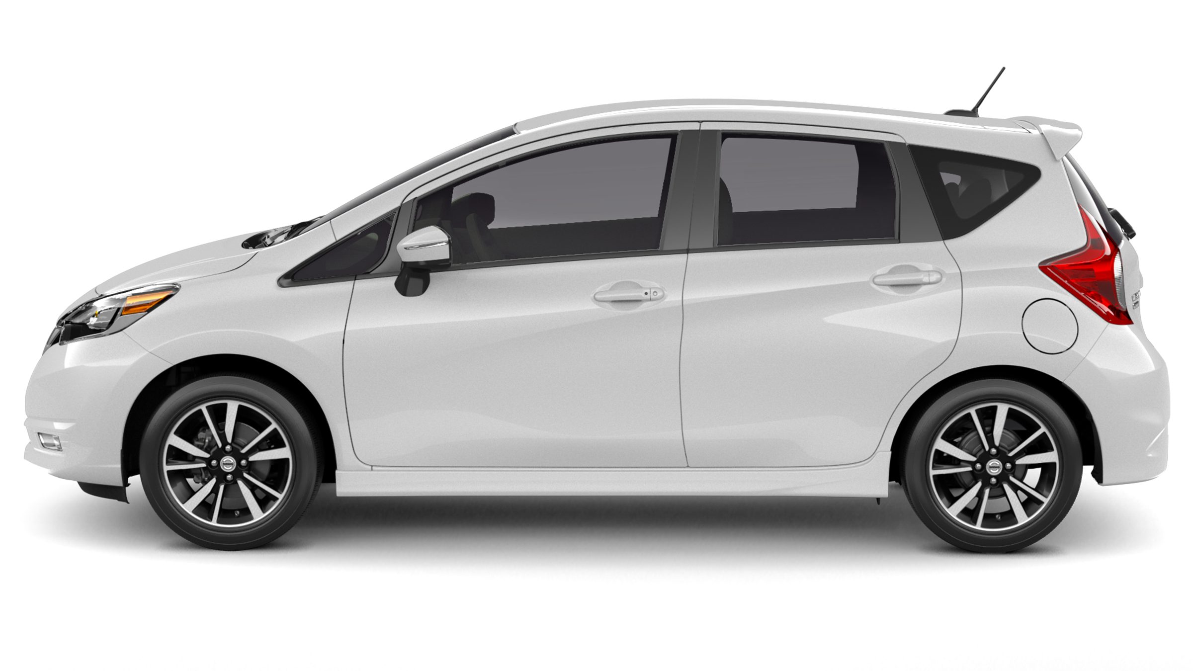2018&#x20;Versa&#x20;Note&#x20;in&#x20;Brilliant&#x20;Silver