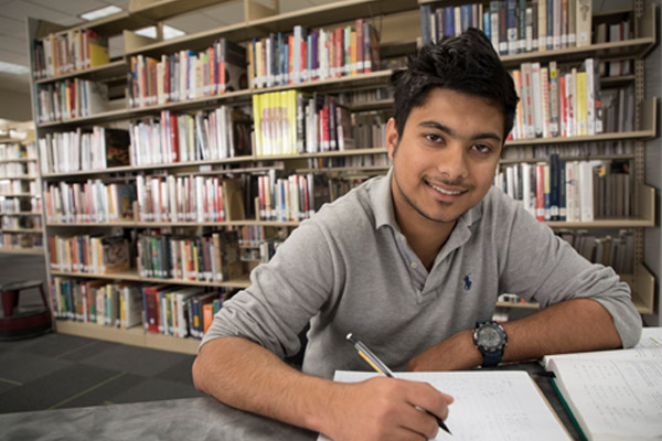 Students at Welcome Day