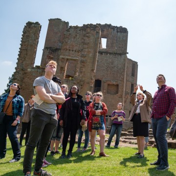 Image with missing alt attribute found on owu.edu