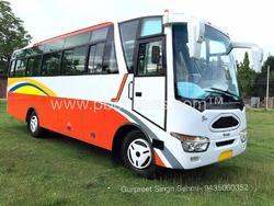 Image with missing alt attribute found on peterholidays.com