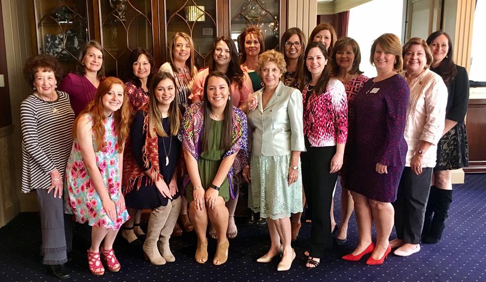 Image with missing alt attribute found on phimu.org