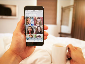 Image with missing alt attribute found on phrendly.com