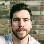 Image with missing alt attribute found on plex.tv