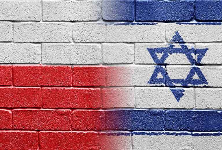 Image with missing alt attribute found on politnavigator.net