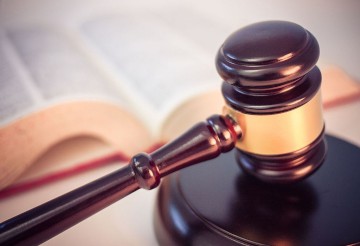 Image with missing alt attribute found on publishersweekly.com