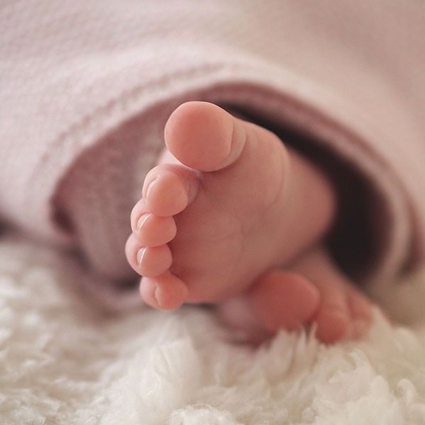 Image with missing alt attribute found on r-klaw.com