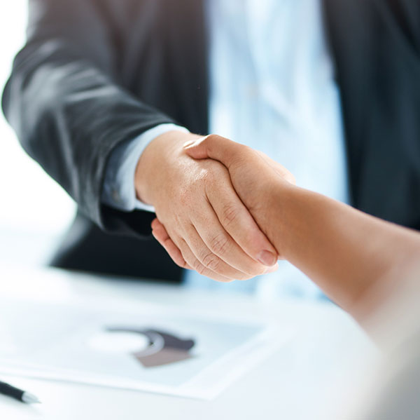 Image with missing alt attribute found on r-klaw.com