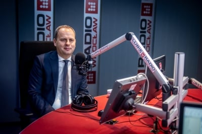 Image with missing alt attribute found on radiowroclaw.pl