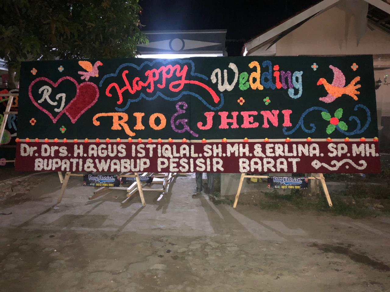 Image with missing alt attribute found on rayflorists.com