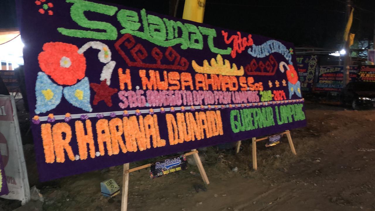 Image with missing alt attribute found on rayflorists.com