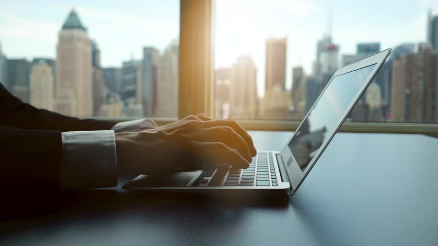 Image with missing alt attribute found on rcm1.com