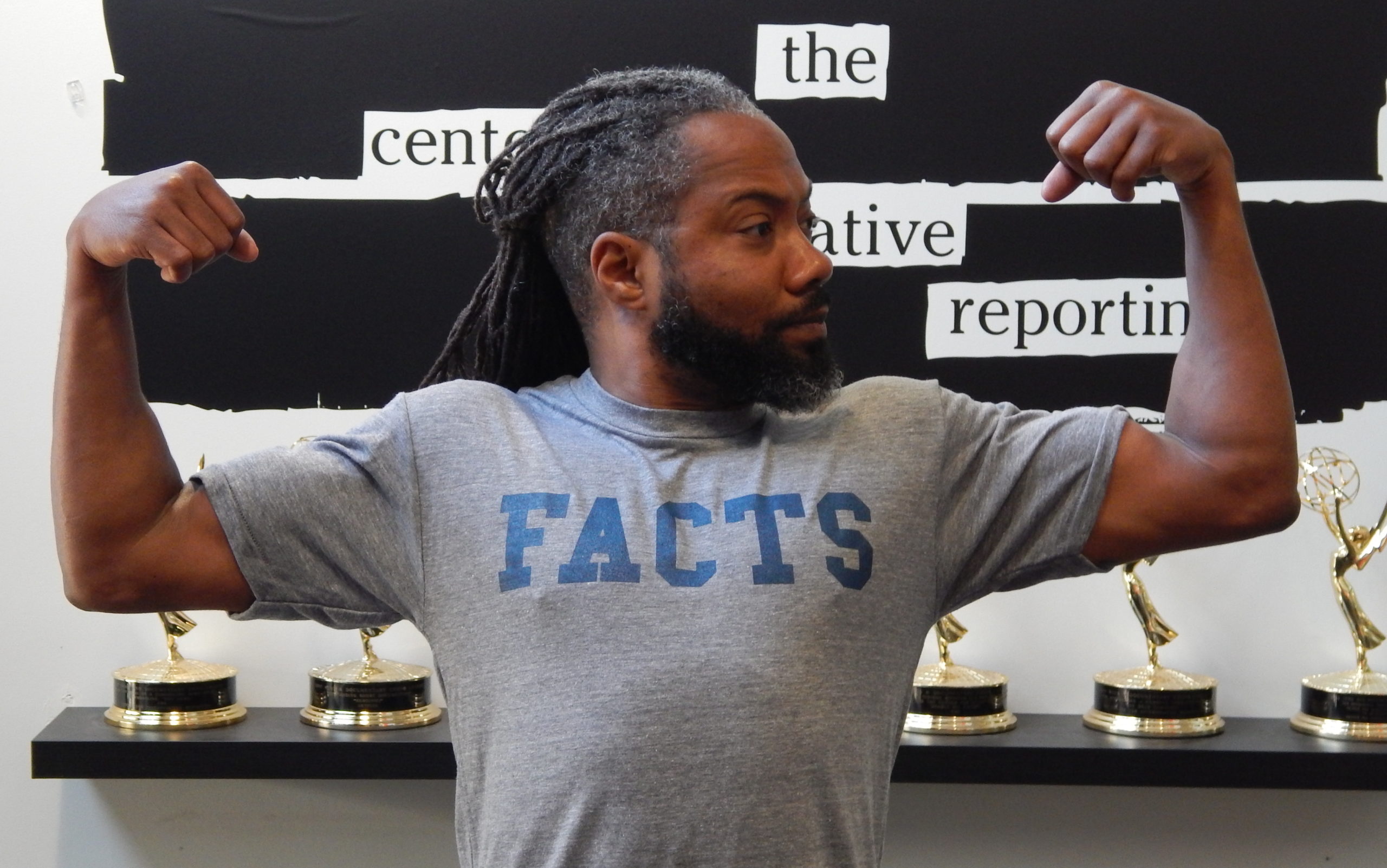 Image with missing alt attribute found on revealradio.org