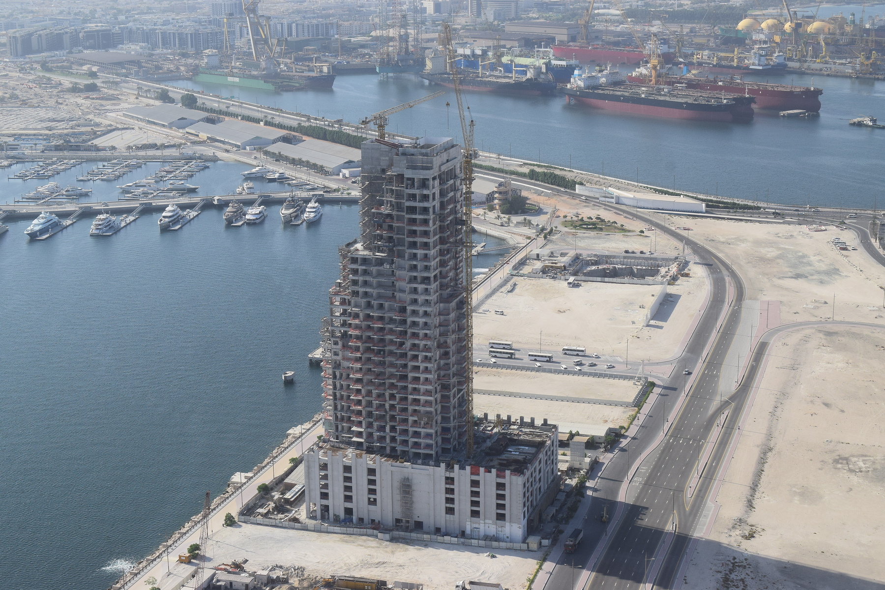 Image with missing alt attribute found on rivaresidence.net