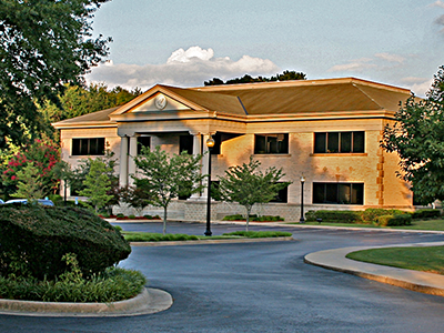 Image with missing alt attribute found on rollerfuneralhomes.com