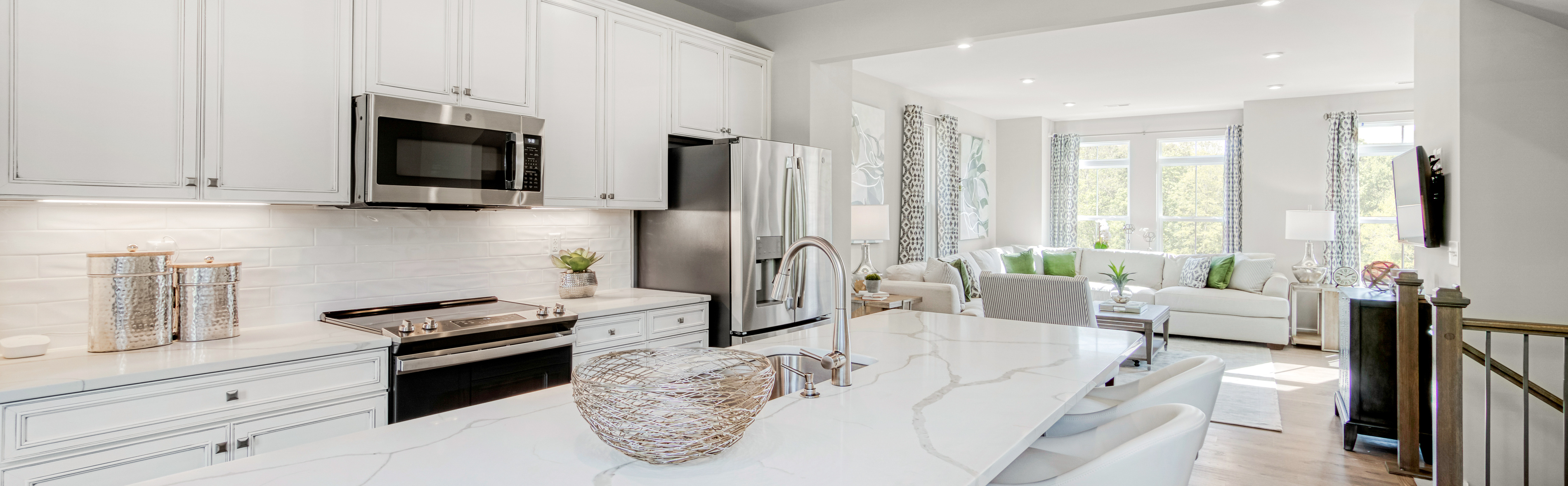 Image with missing alt attribute found on ryanhomes.com