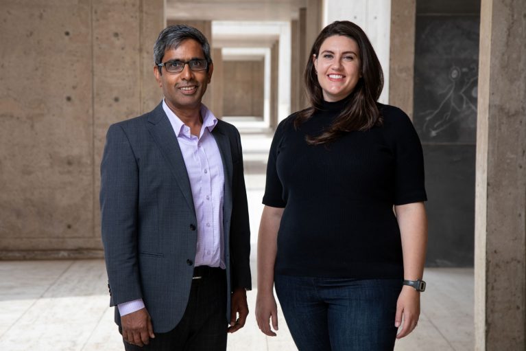 Satchin_Emily_551A8472