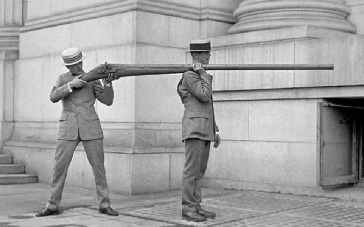 Punt gun byla schopn&aacute; zab&iacute;t 50 pt&aacute;ků jedn&iacute;m v&yacute;střelem