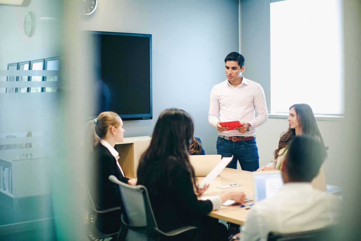 Image with missing alt attribute found on senecacollege.ca