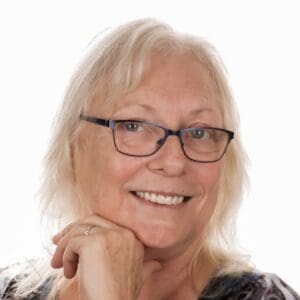 Image with missing alt attribute found on smilevabeach.com