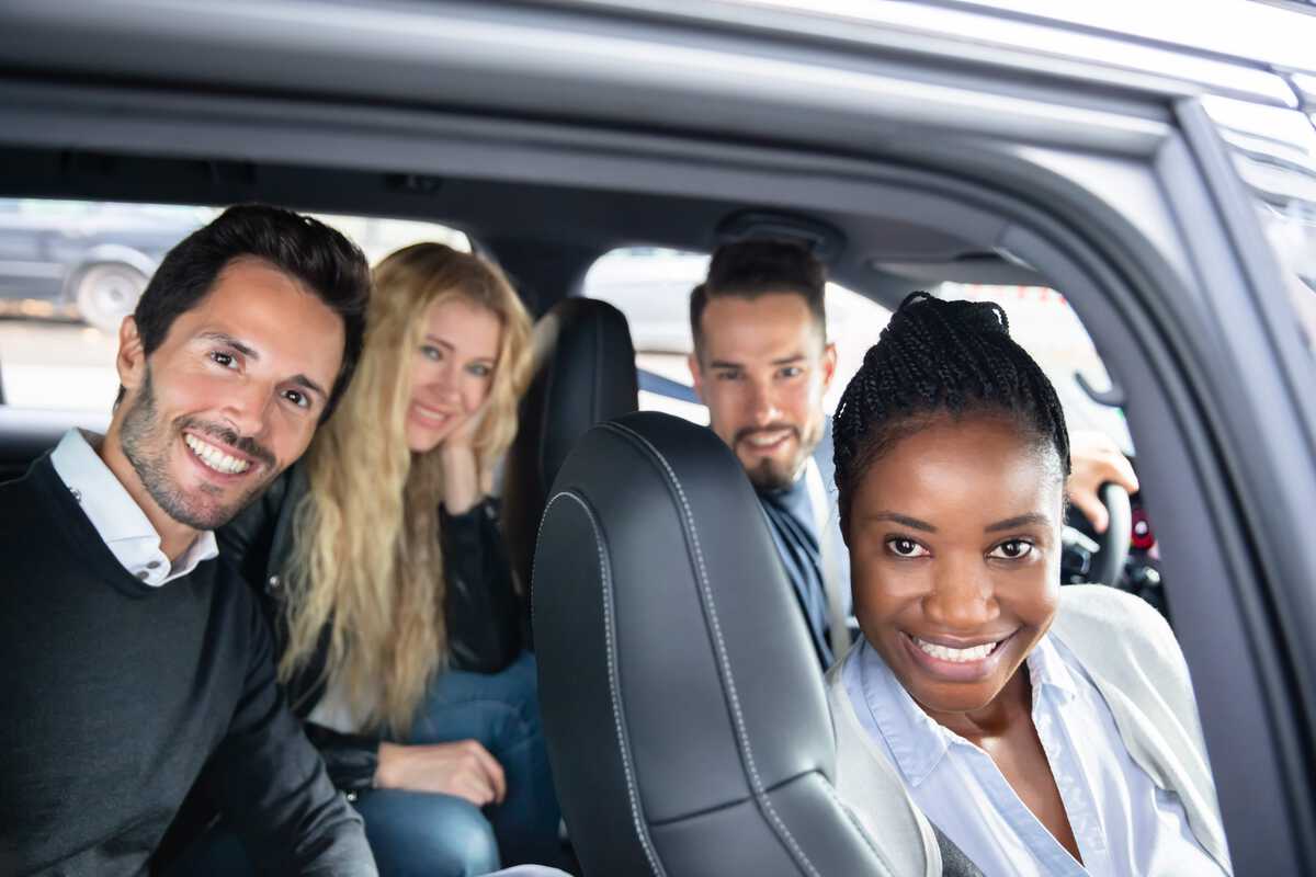 Image with missing alt attribute found on solhop.com