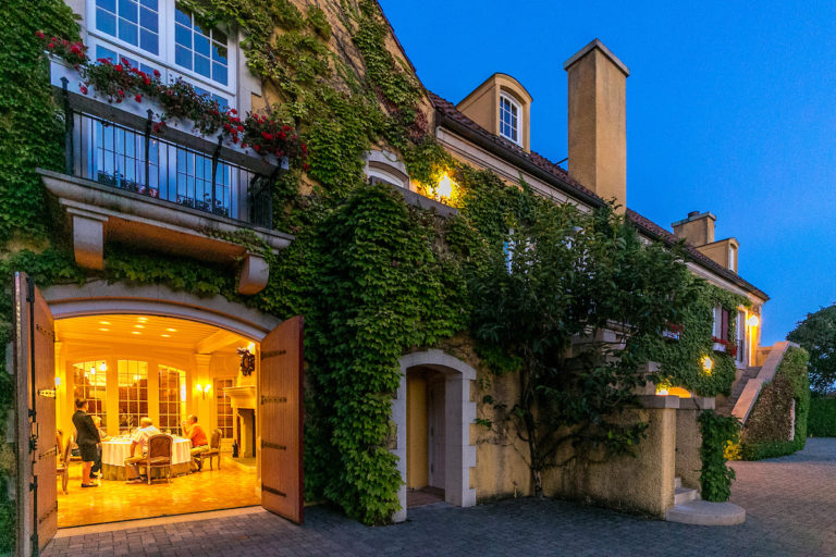 Image with missing alt attribute found on sonomamag.com