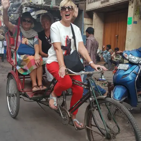 Image with missing alt attribute found on sostraveltoindia.com