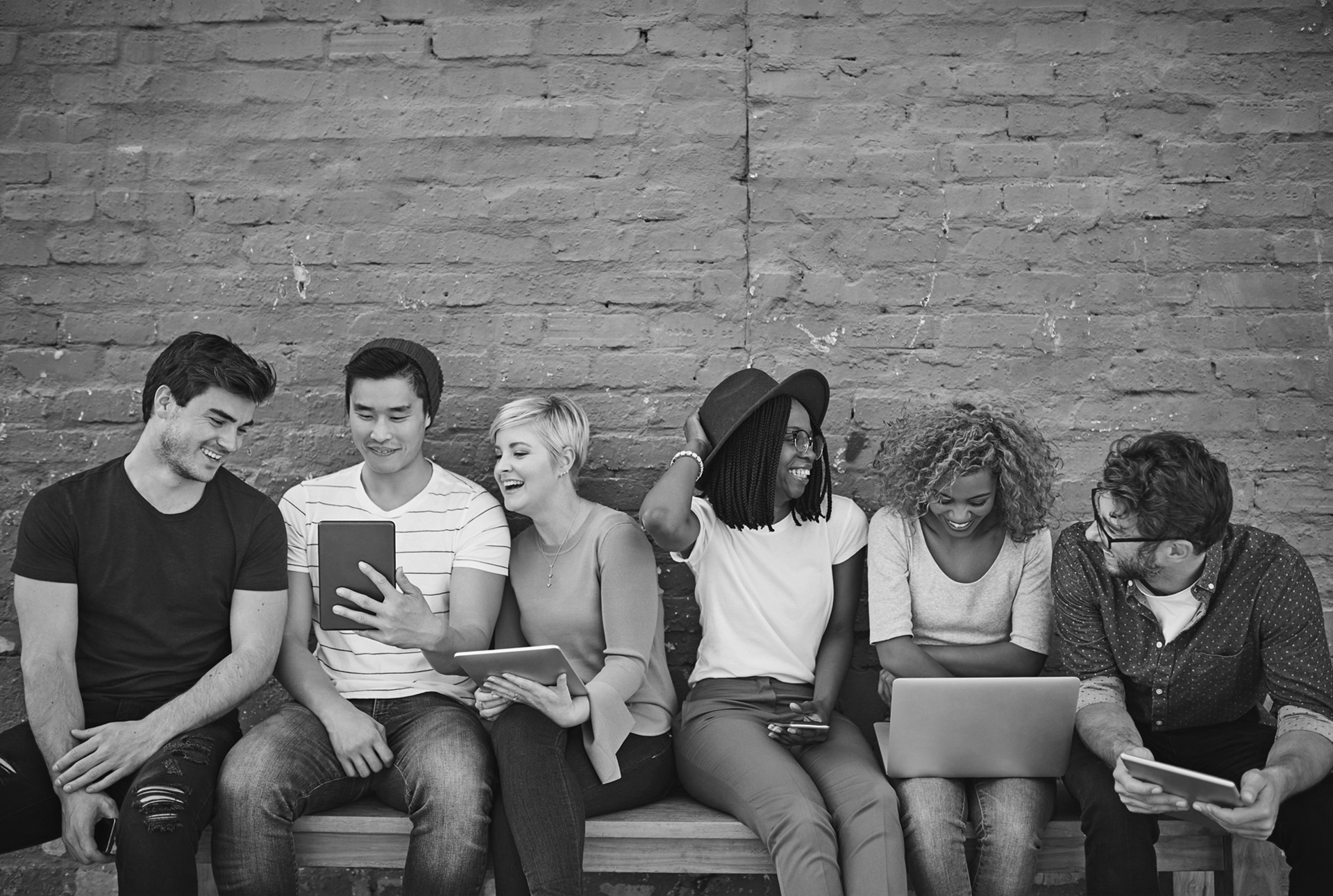 Image with missing alt attribute found on spherexx.com