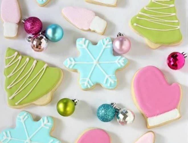 Royal Iced Sugar Cookies are the best sugar cookie recipes, test many times and always a winner!