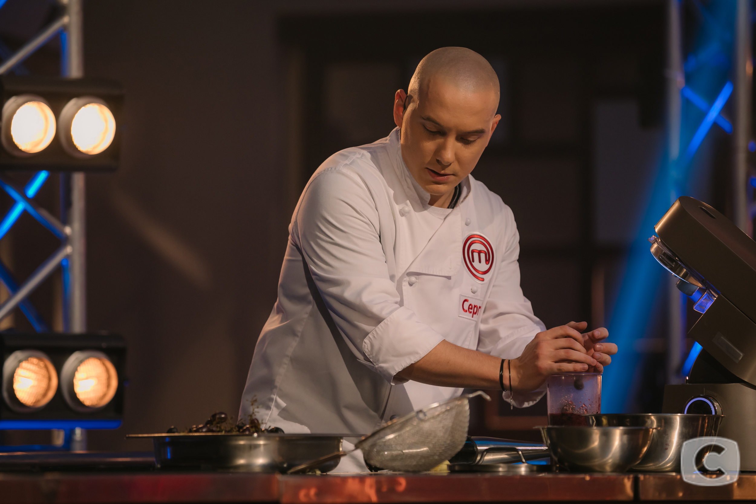 Image with missing alt attribute found on stb.ua