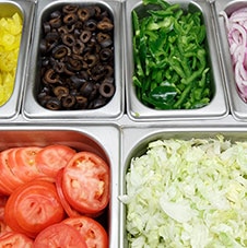 Image with missing alt attribute found on subway.com