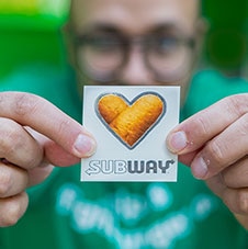 Image with missing alt attribute found on subway.com