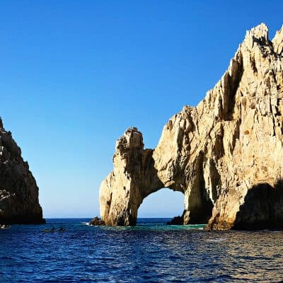 Image with missing alt attribute found on tablefortwoblog.com