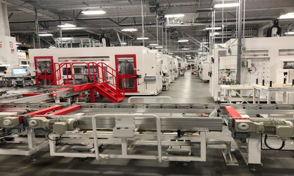 Image with missing alt attribute found on teslarati.com