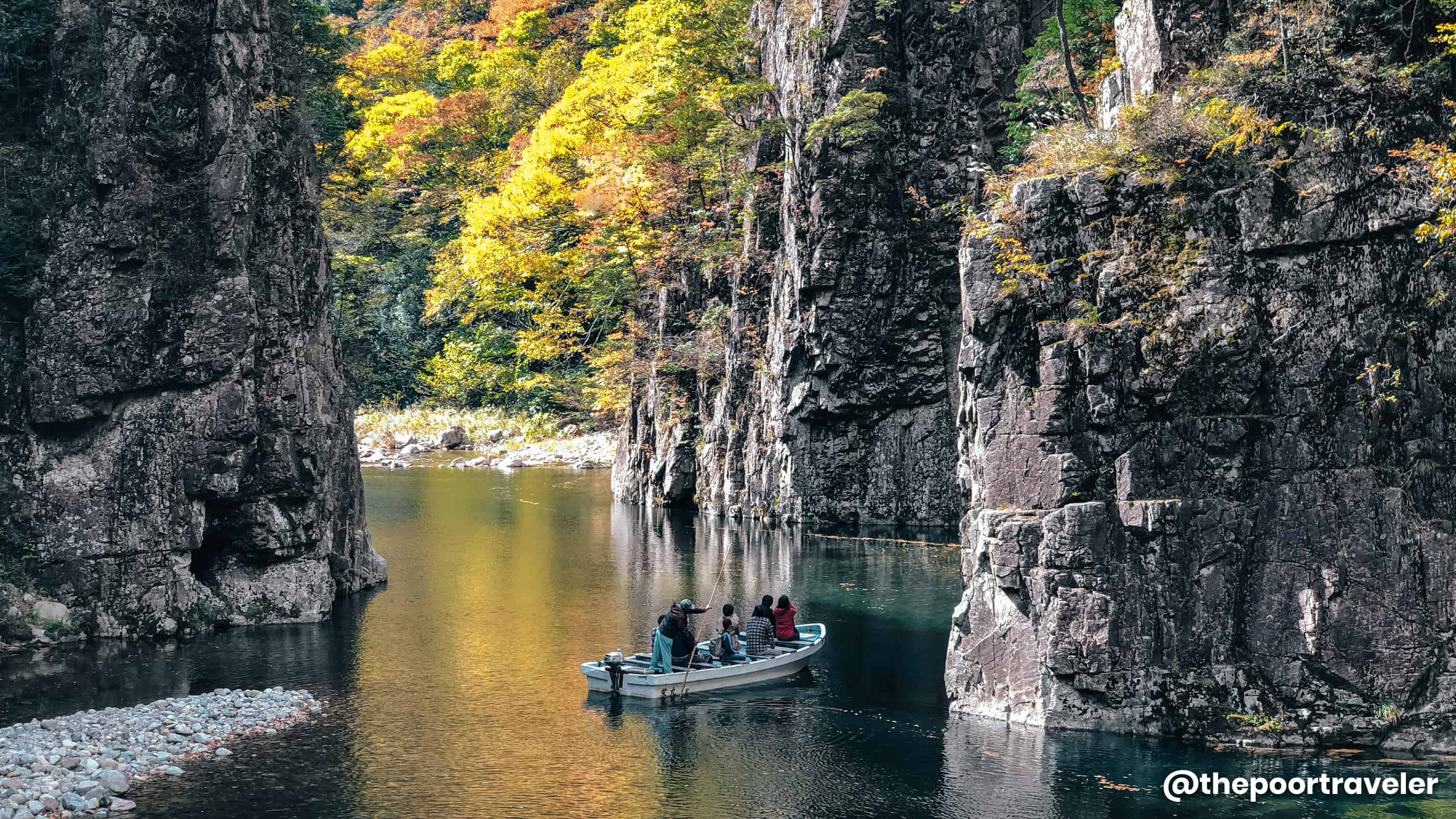 Image with missing alt attribute found on thepoortraveler.net