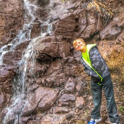 Image with missing alt attribute found on thetaylor-house.com