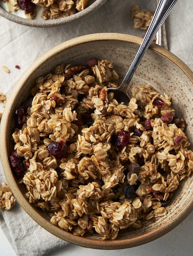 Honey Granola - homemade recipe | The Worktop