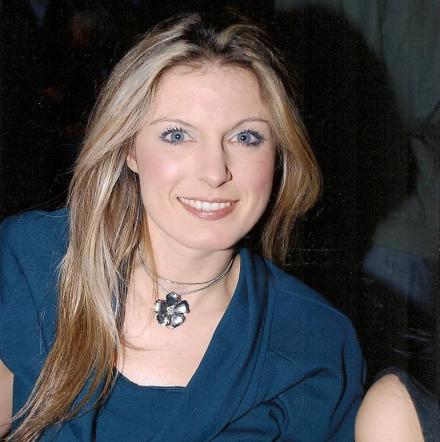 Image with missing alt attribute found on tlife.gr